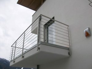 PARAPETTI_BALCONE_MODERNI_RICERCATO_ACCIAIO_INOX_DIETRE_SRL