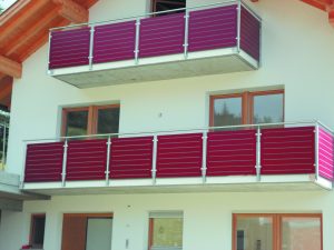 PARAPETTI_BALCONE_MODERNI_RICERCATO_HPL_ACCIAIO_INOX_DIETRE_SRL